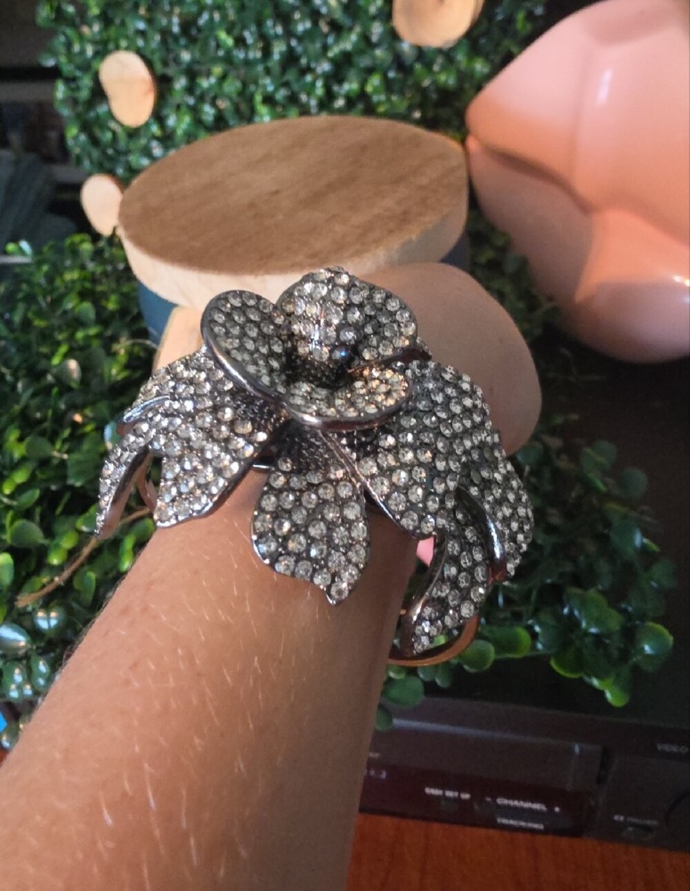 3D Sculpted Metal Rose SMOTHERED IN PAVÈ CRYSTALS